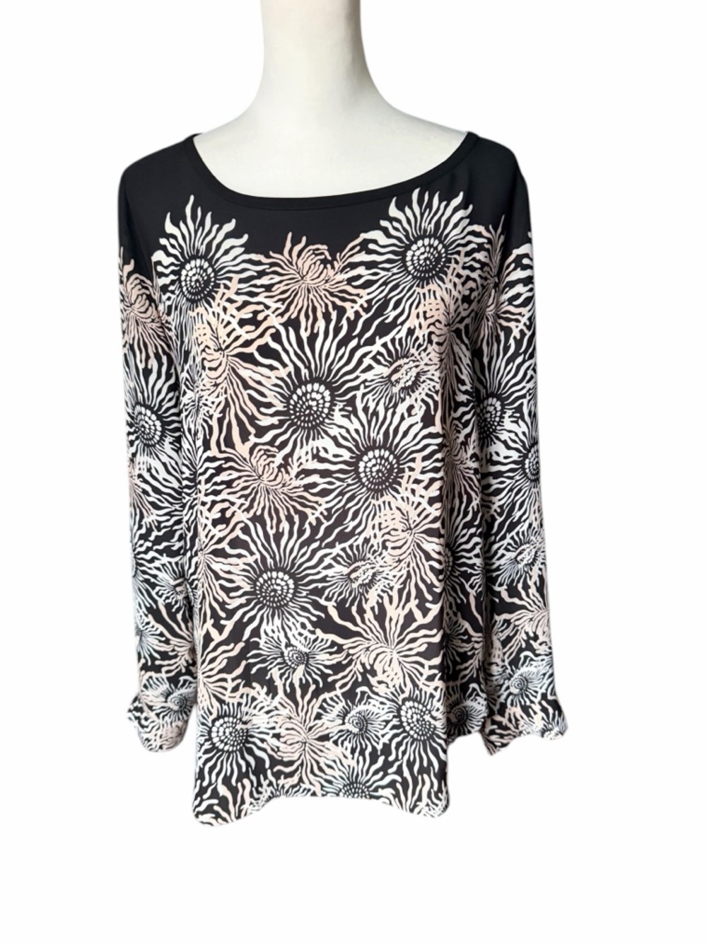 Ann Taylor LOFT Women's Long Sleeve Top Medium Black Tan White